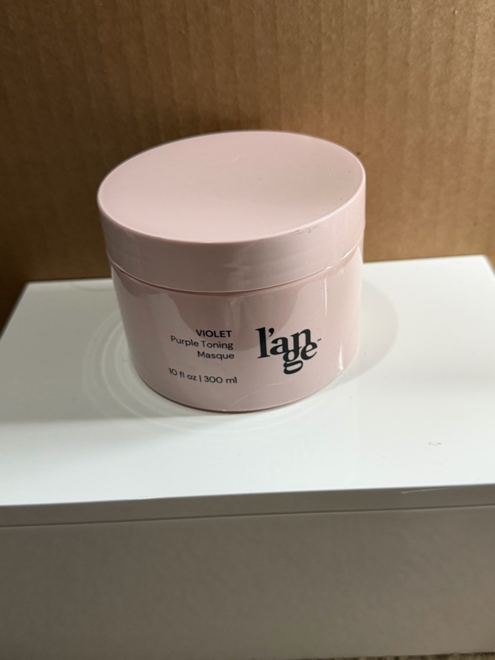 Lange Violet Purple Toning Masque in Light Pink Jar